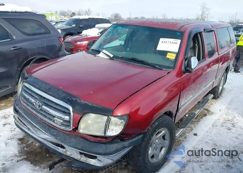 2002 Toyota Tundra Sr5 V8 z USA, uszkodzony, nr VIN 5TBRT34152S296788